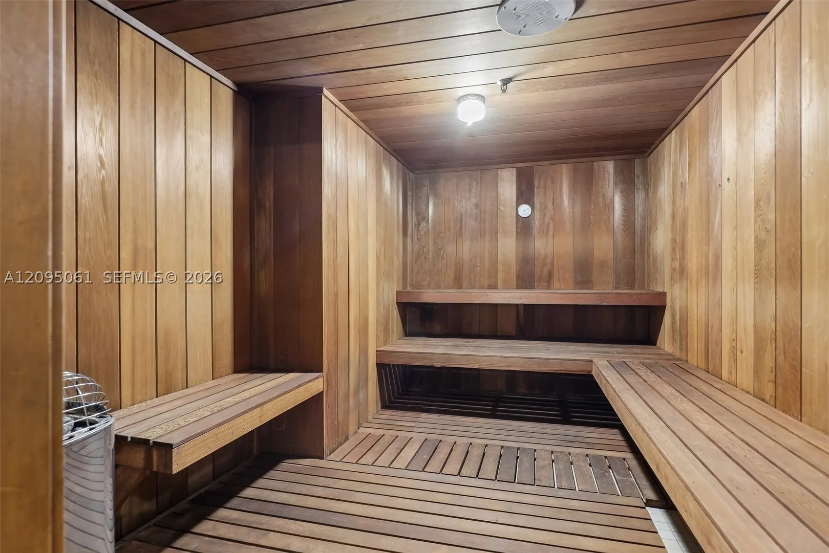 20191 E Country Club Dr #1102