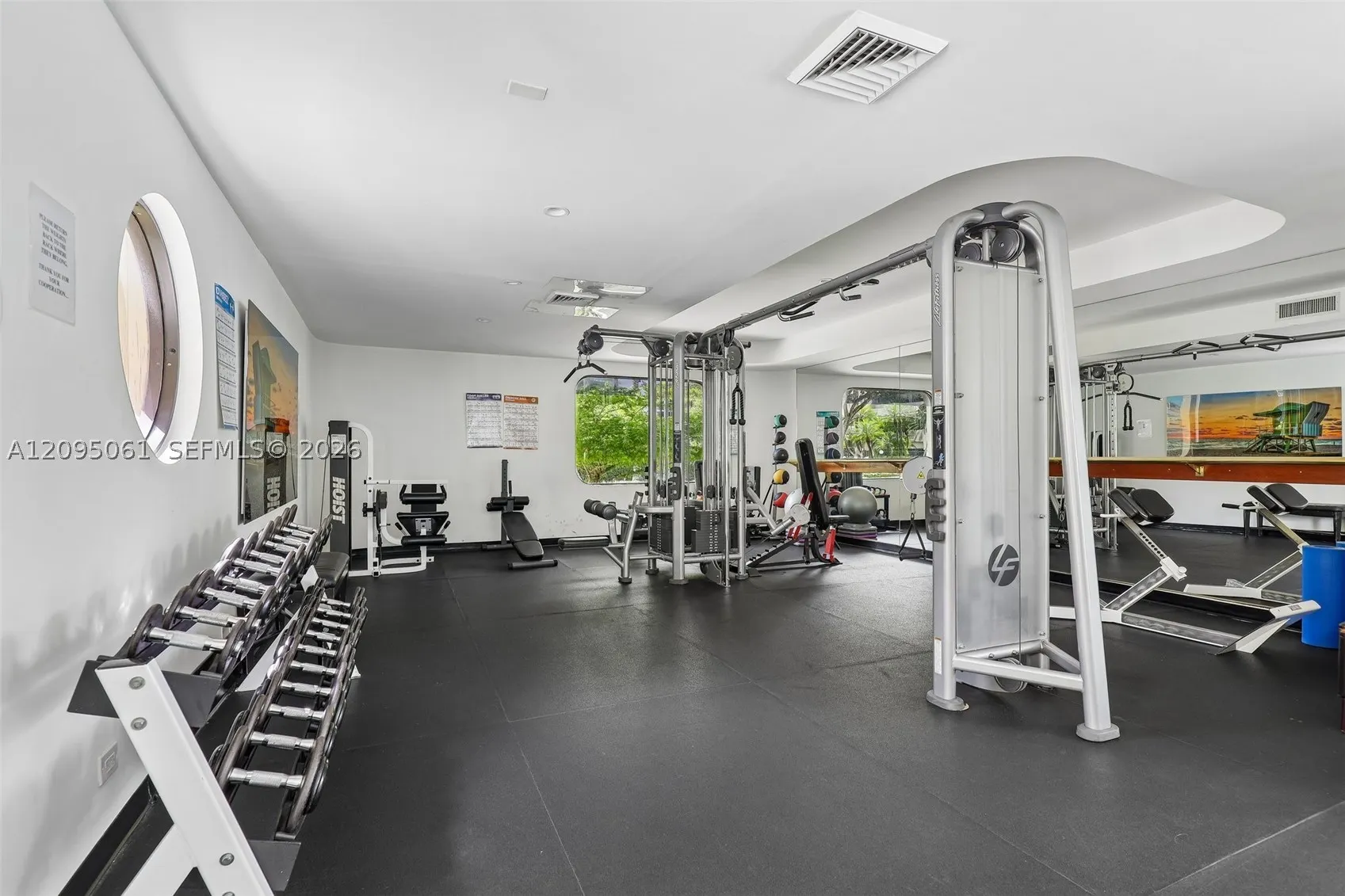 20191 E Country Club Dr #1102