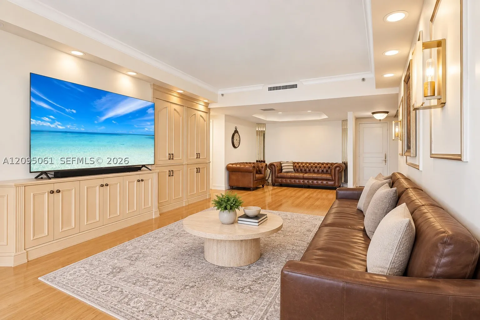 20191 E Country Club Dr #1102