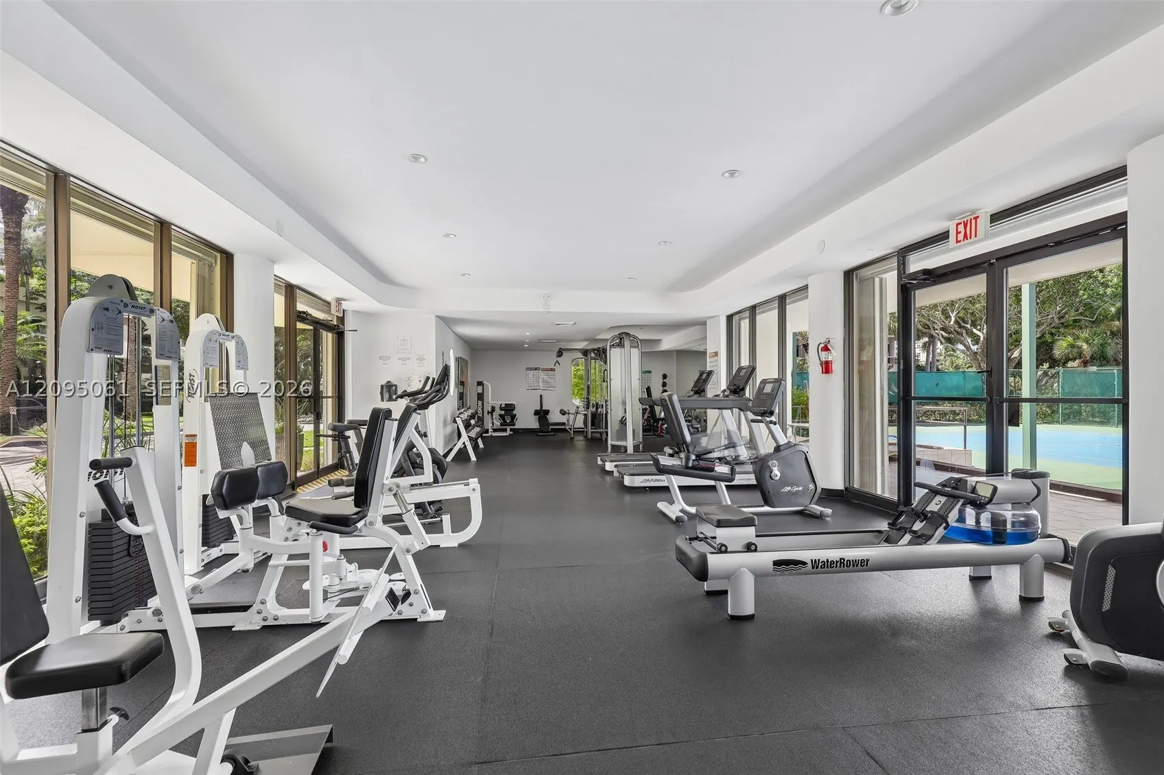 20191 E Country Club Dr #1102