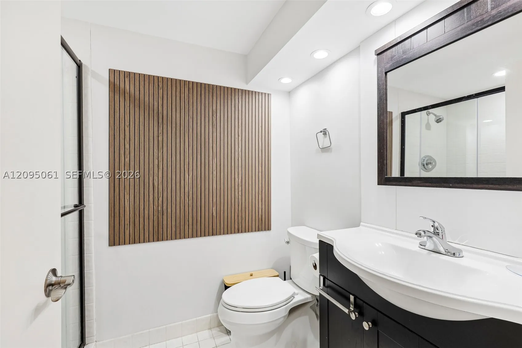 20191 E Country Club Dr #1102