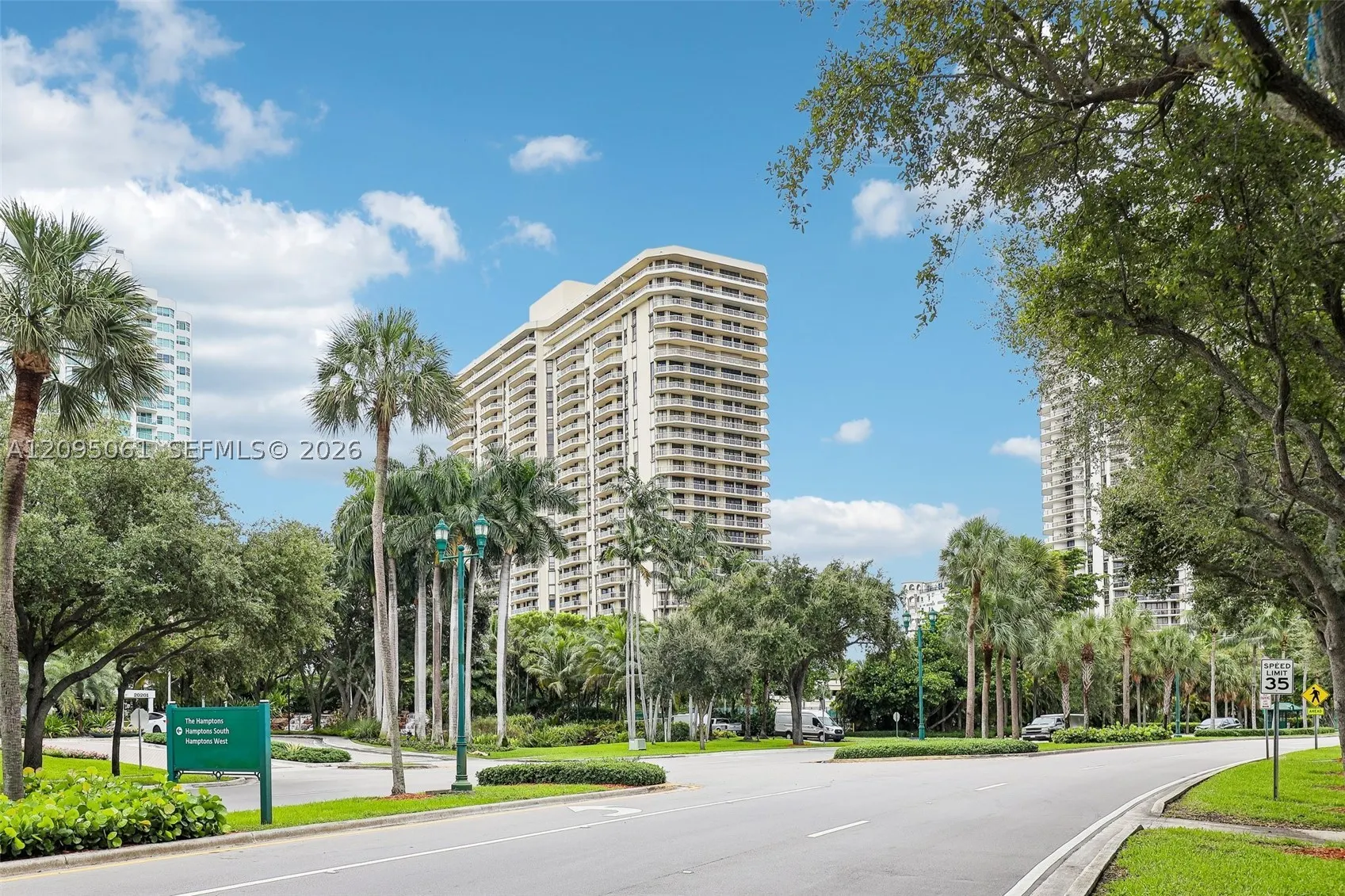 20191 E Country Club Dr #1102