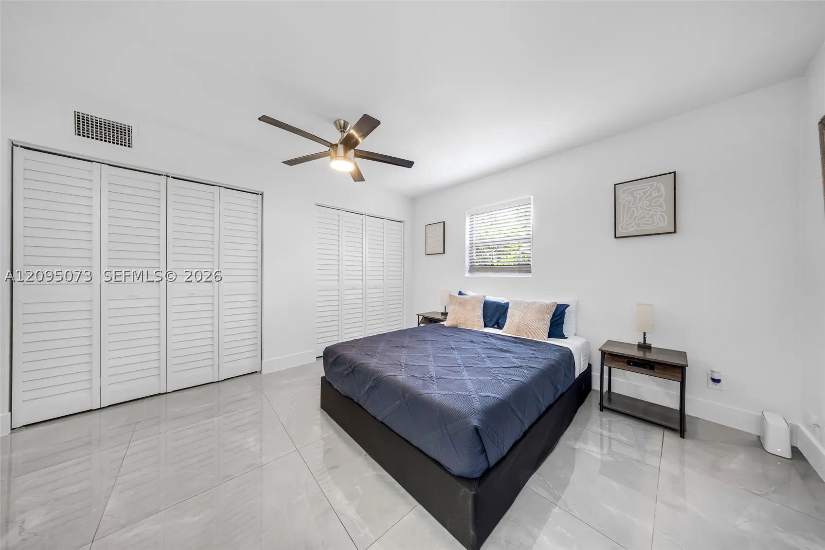 1137 SW 8th Ter