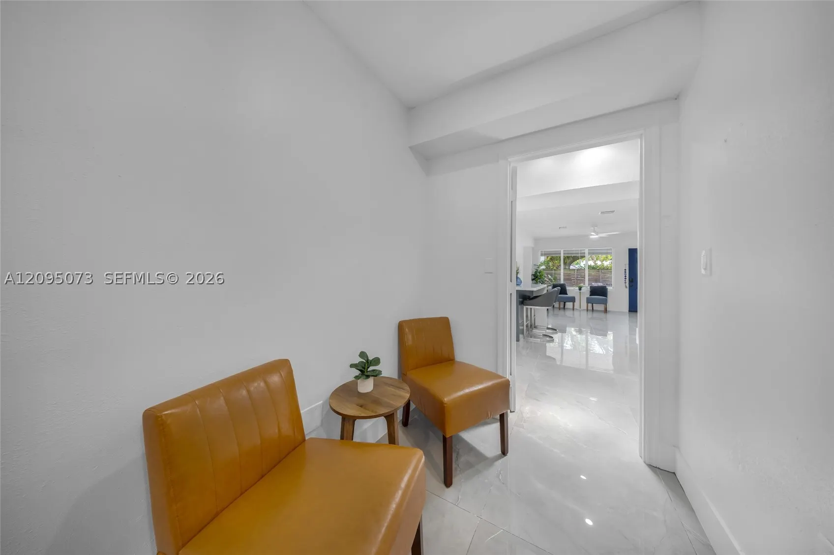 1137 SW 8th Ter