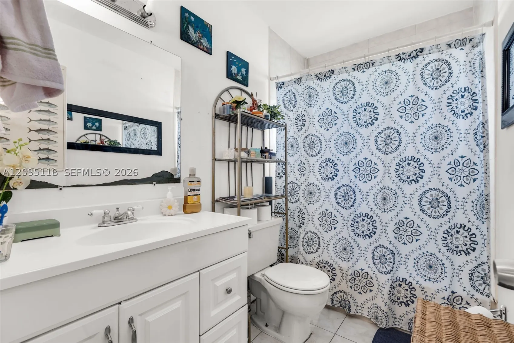 235-237 SW 12th St