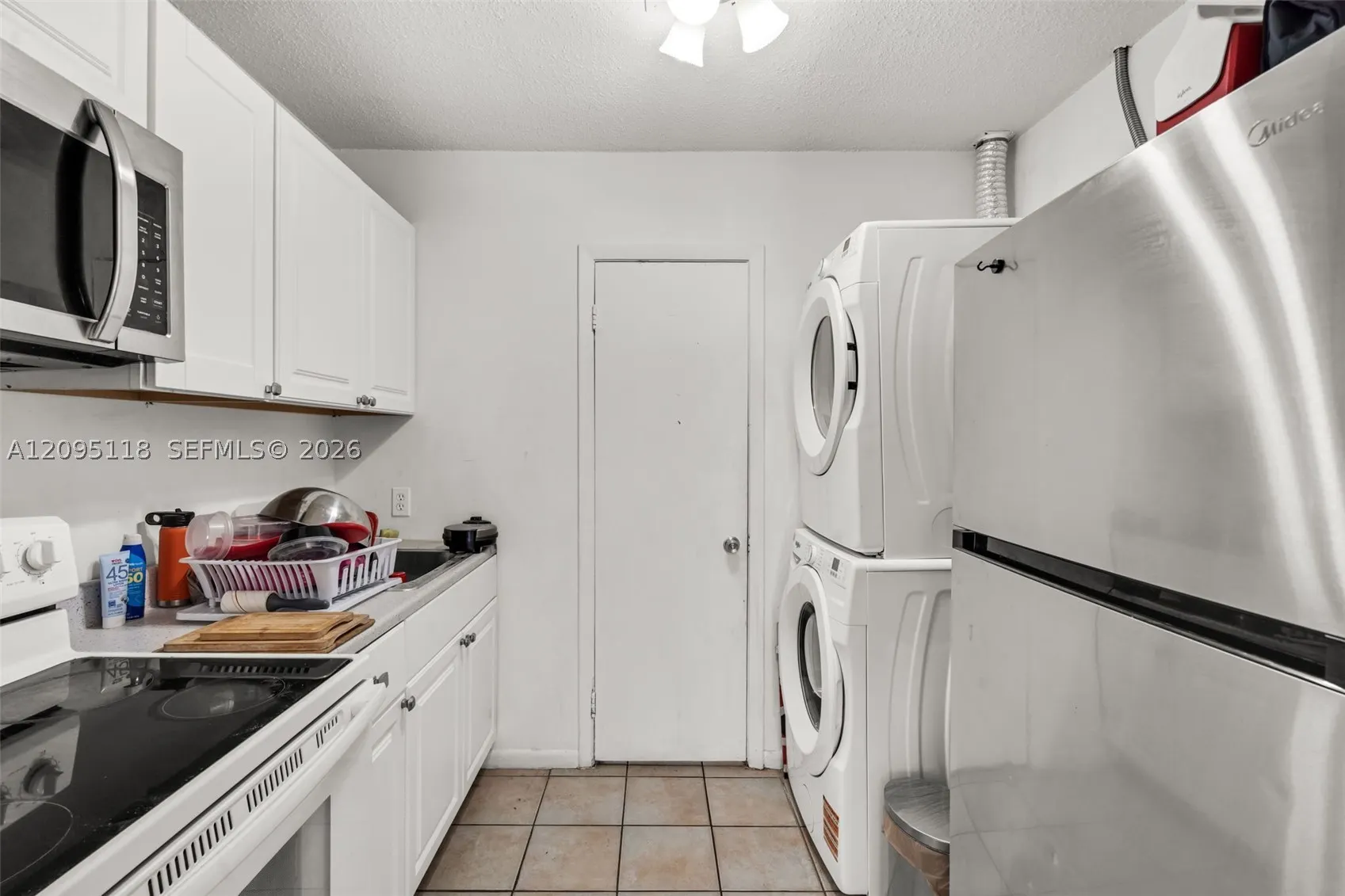 235-237 SW 12th St
