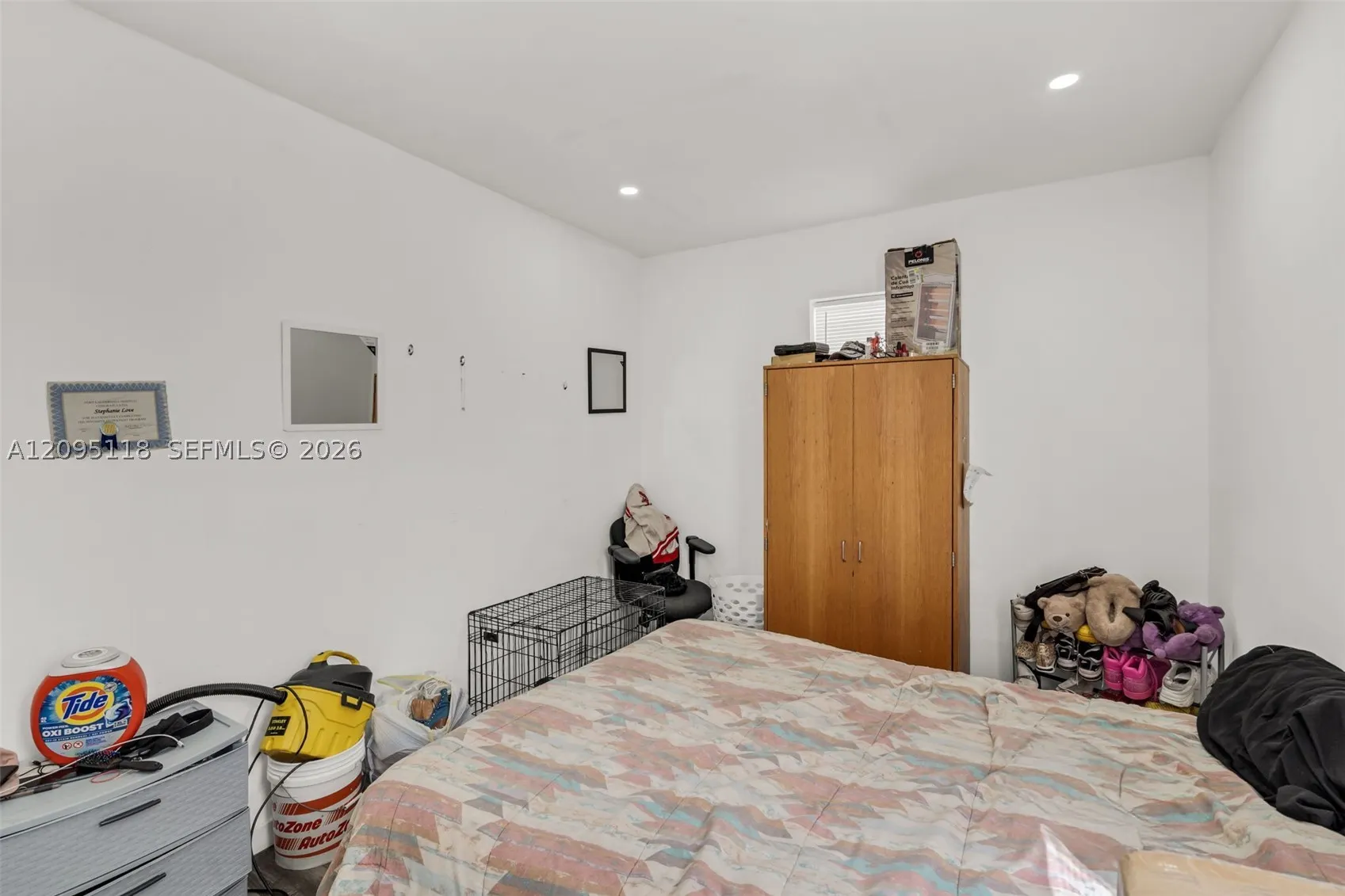 235-237 SW 12th St