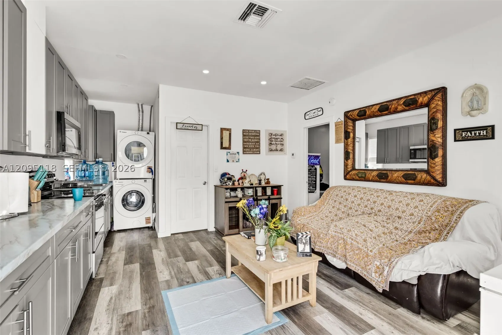 235-237 SW 12th St