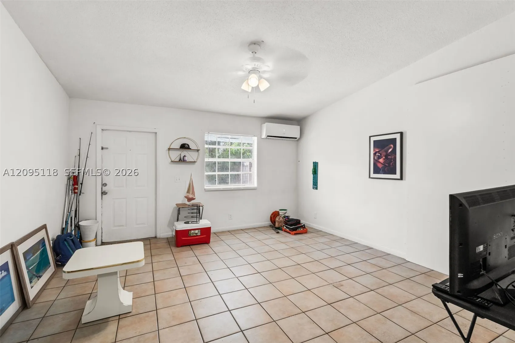 235-237 SW 12th St