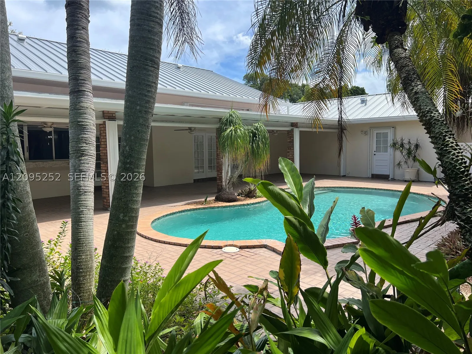 18032 SW 82nd Ct