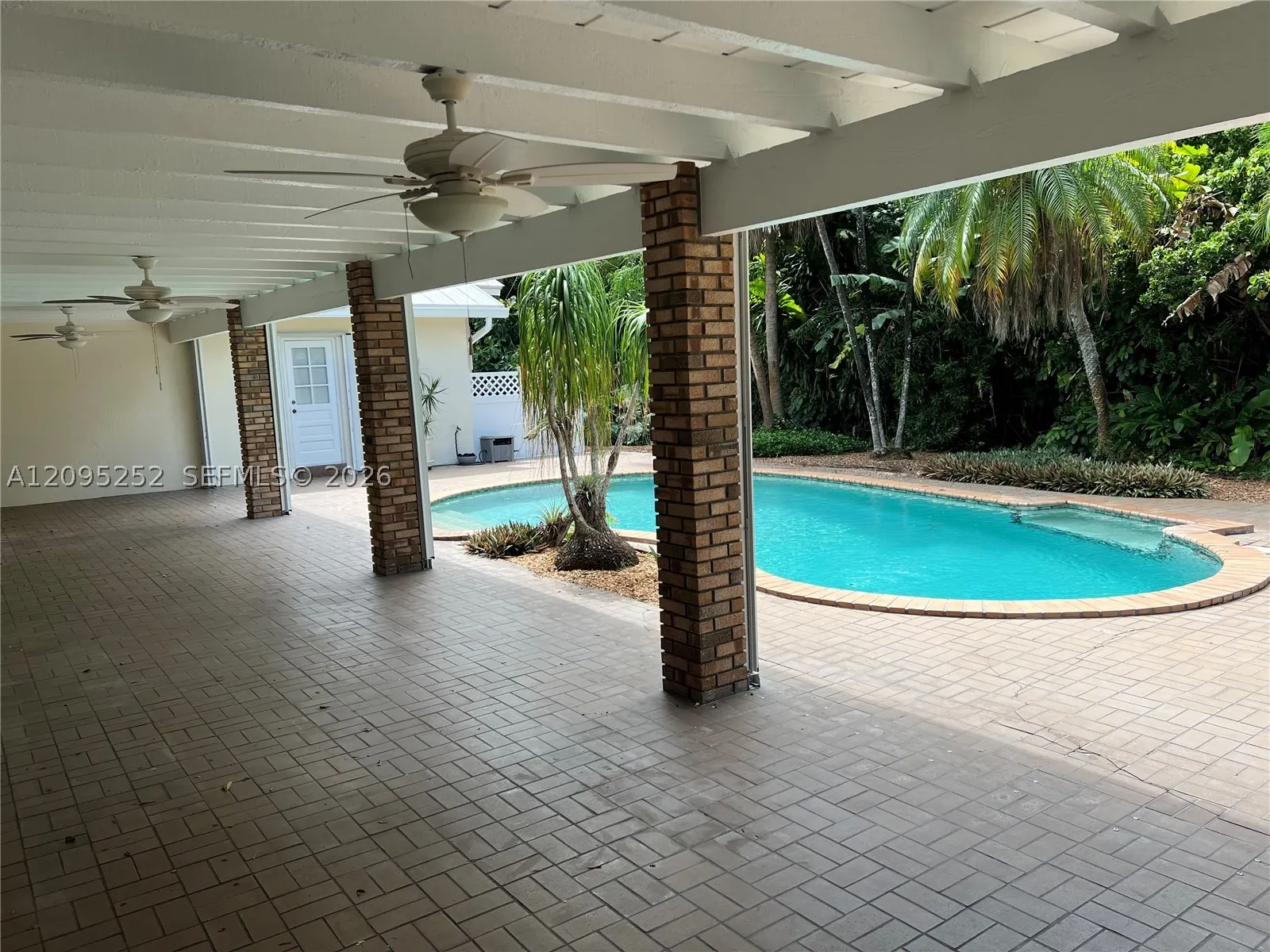 18032 SW 82nd Ct