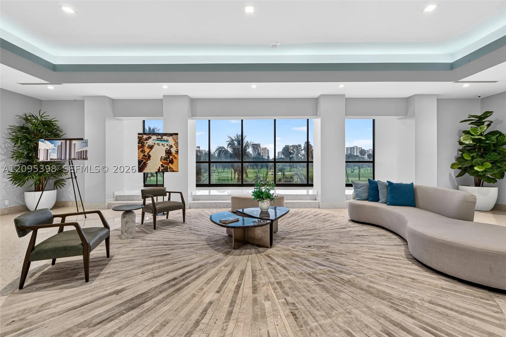 20335 W Country Club Dr #1402