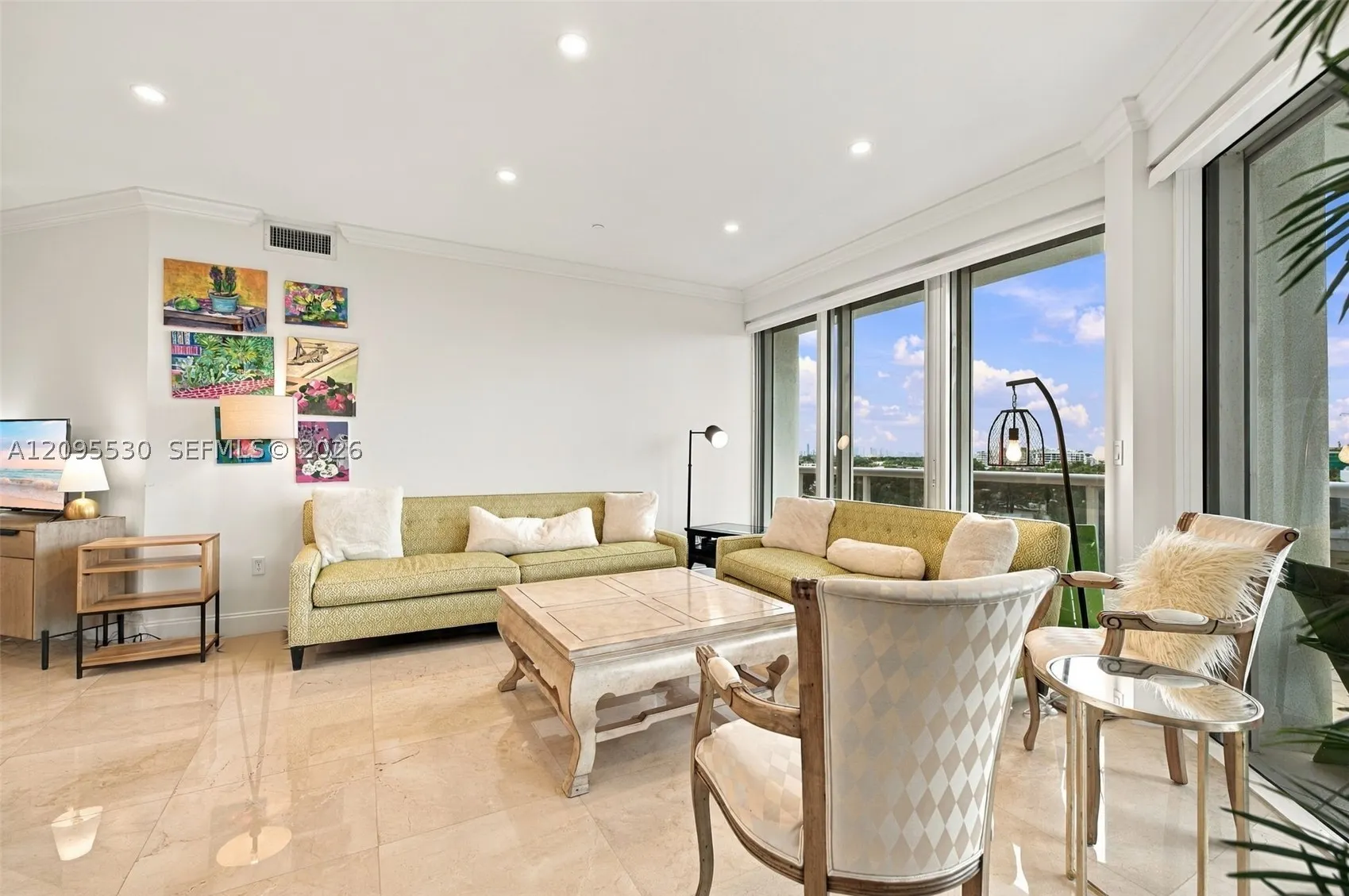 9601 Collins Ave #601