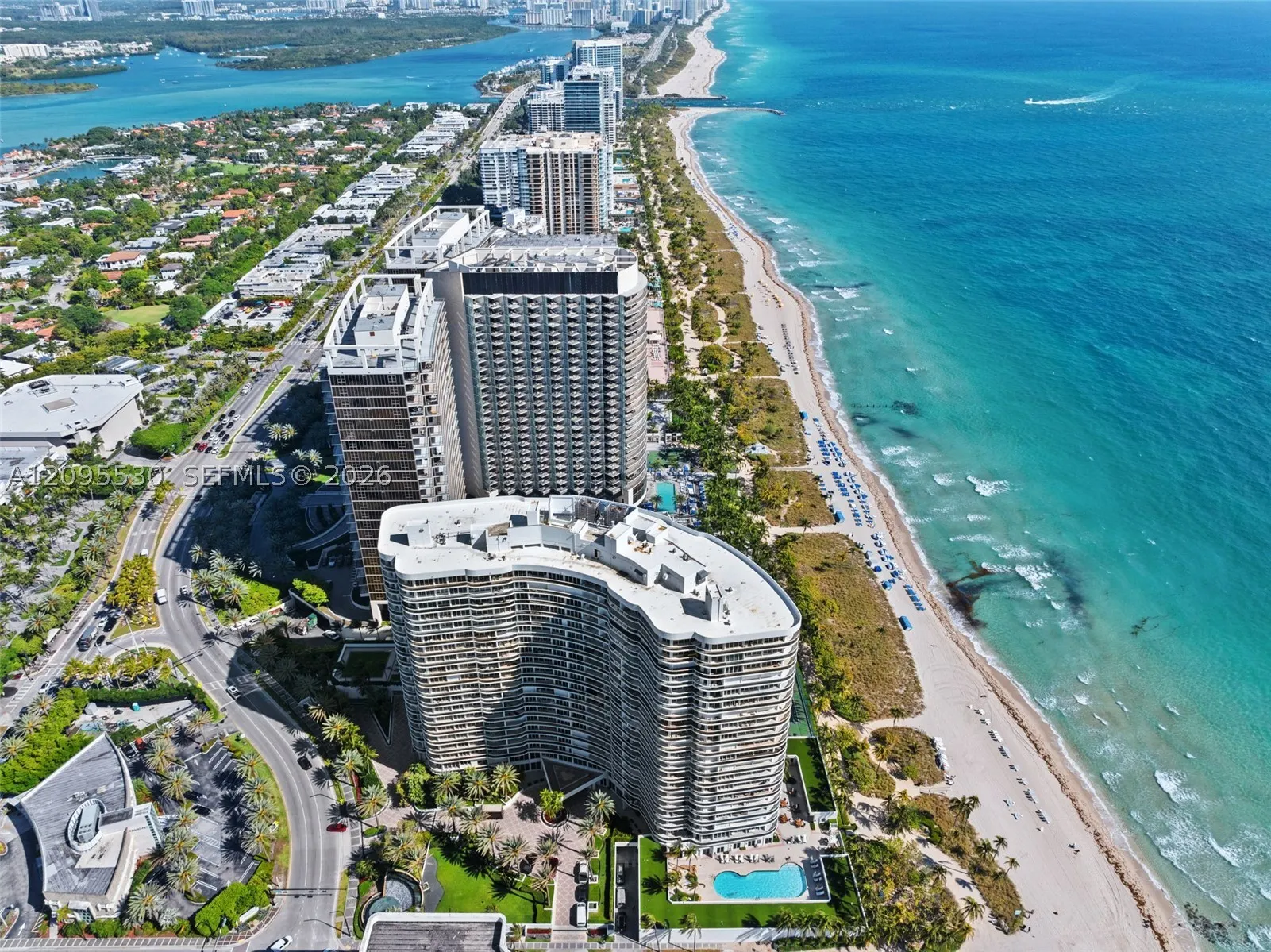 9601 Collins Ave #601