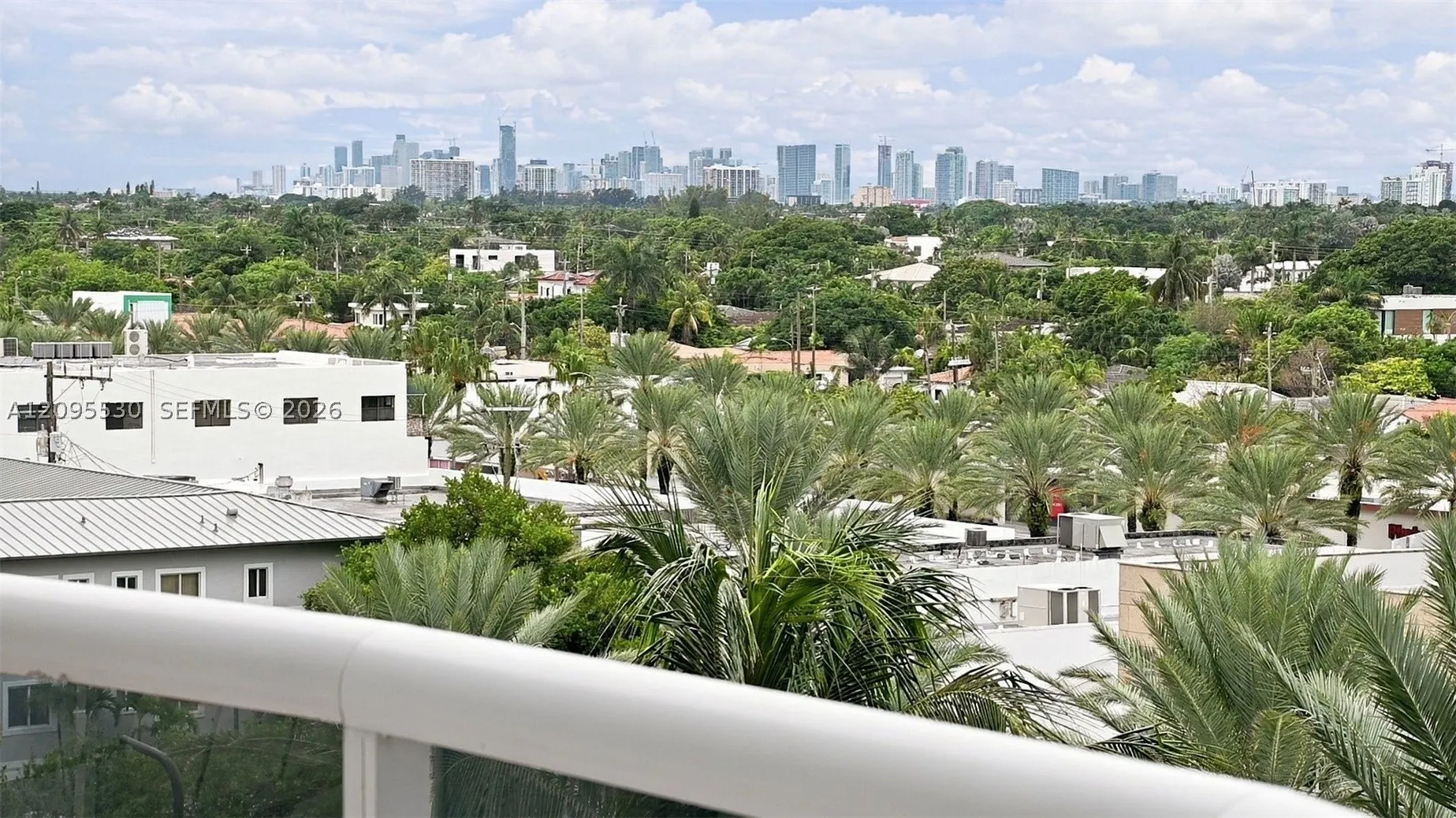 9601 Collins Ave #601