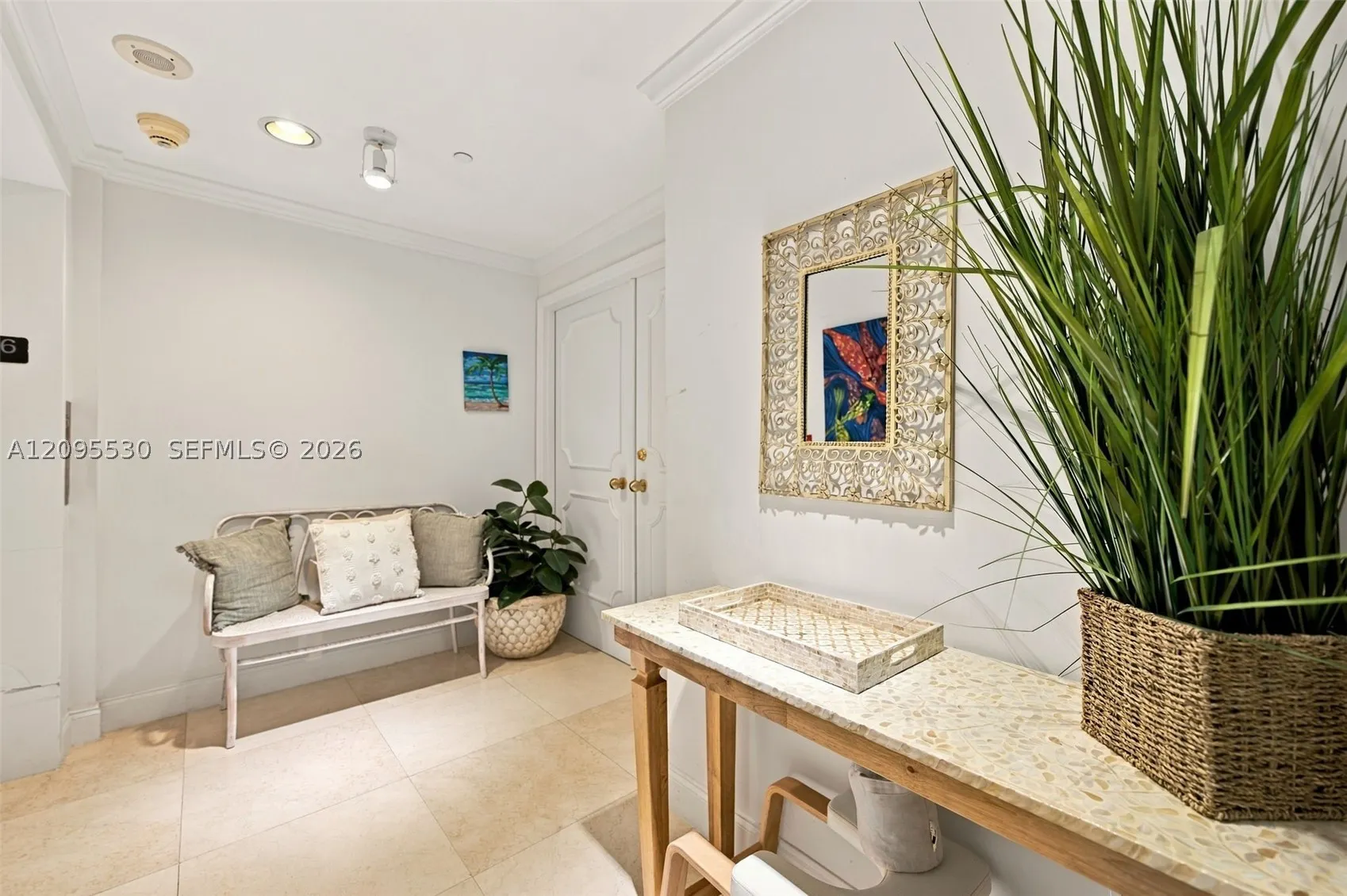 9601 Collins Ave #601