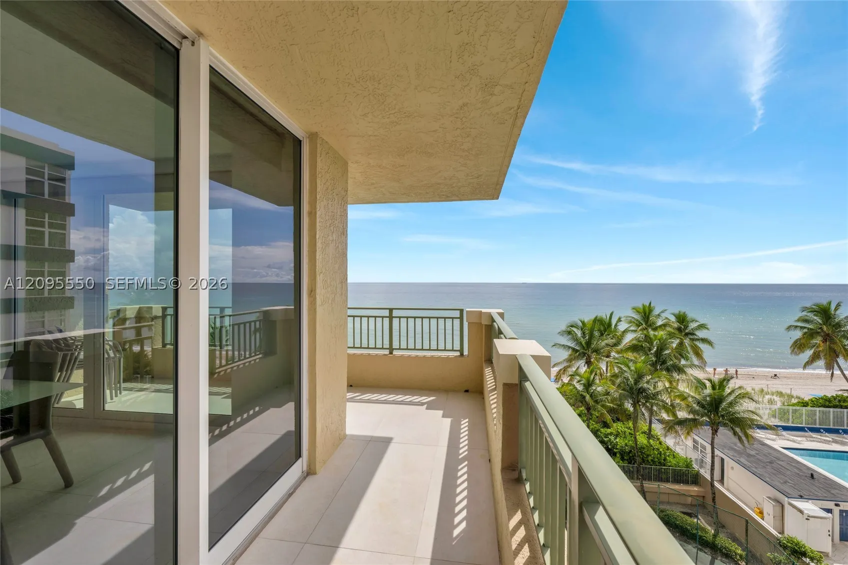 2080 S Ocean Dr #511