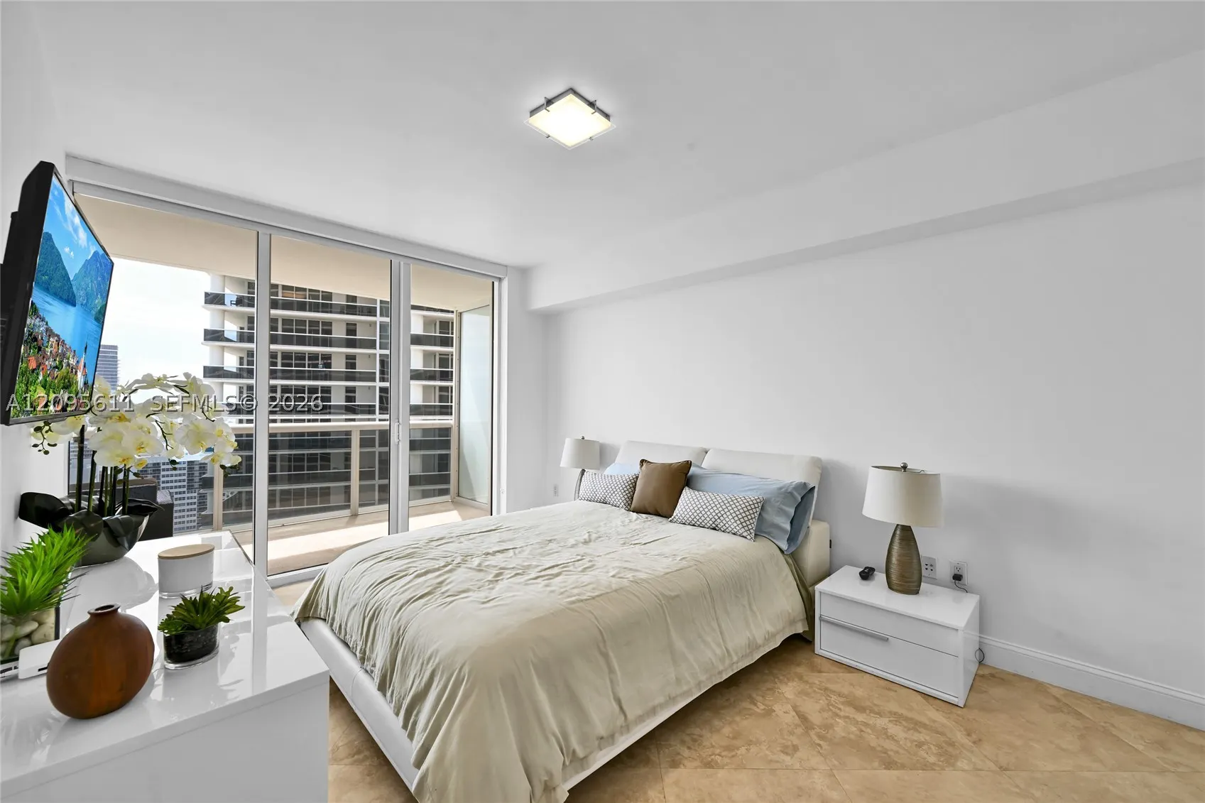 1830 S Ocean Dr #3104