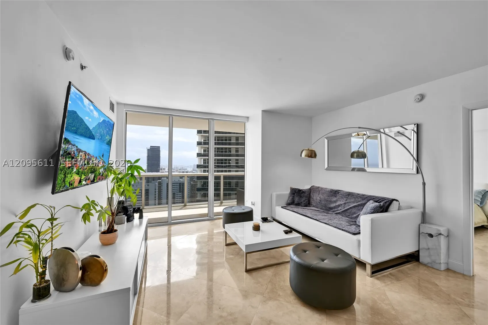 1830 S Ocean Dr #3104