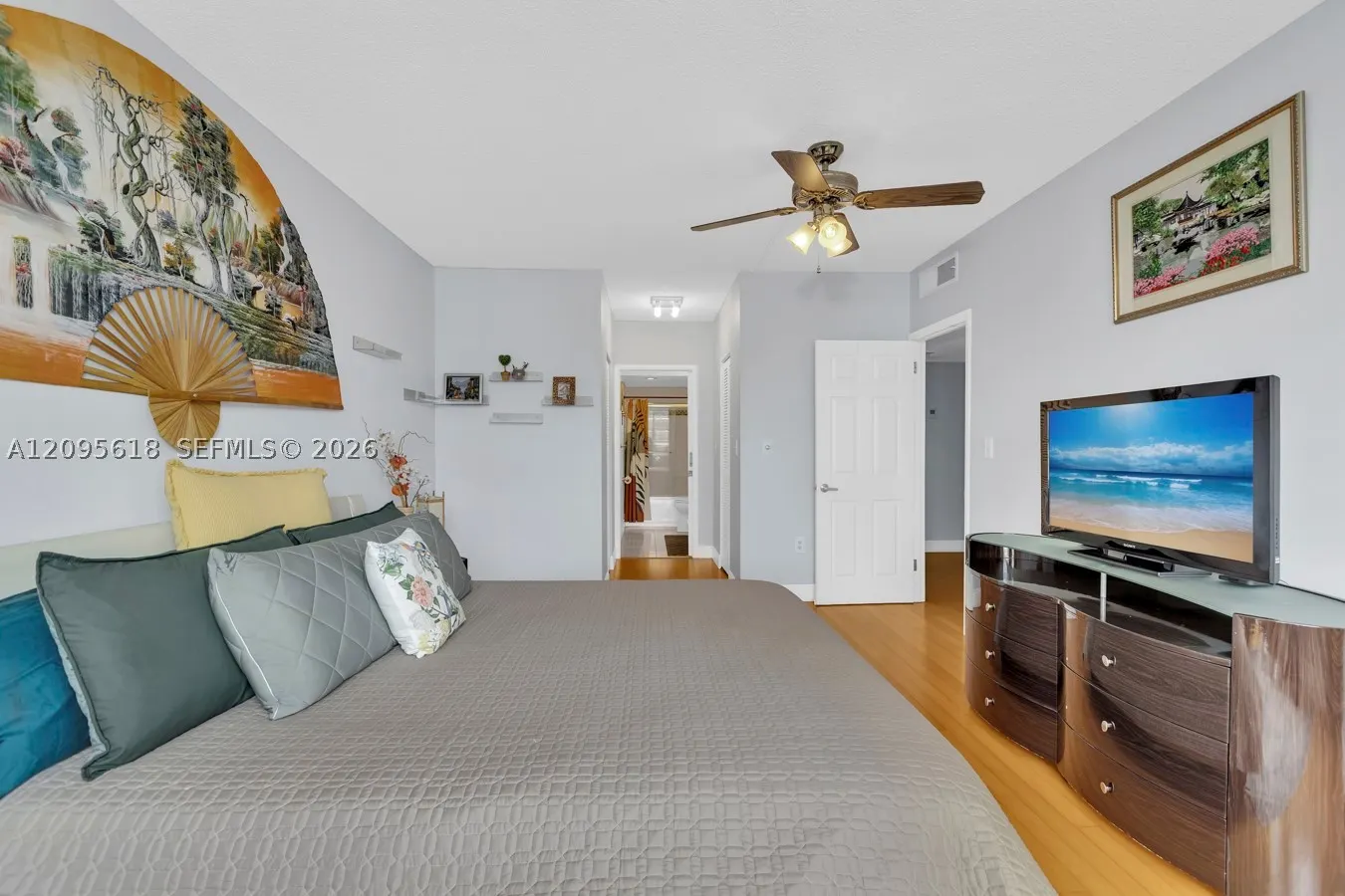 1985 S Ocean Dr #10G