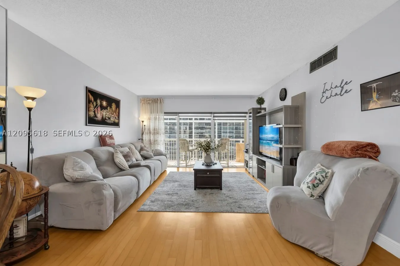 1985 S Ocean Dr #10G