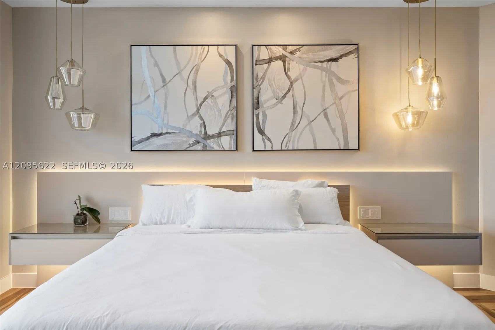 60 Edgewater Dr #11F