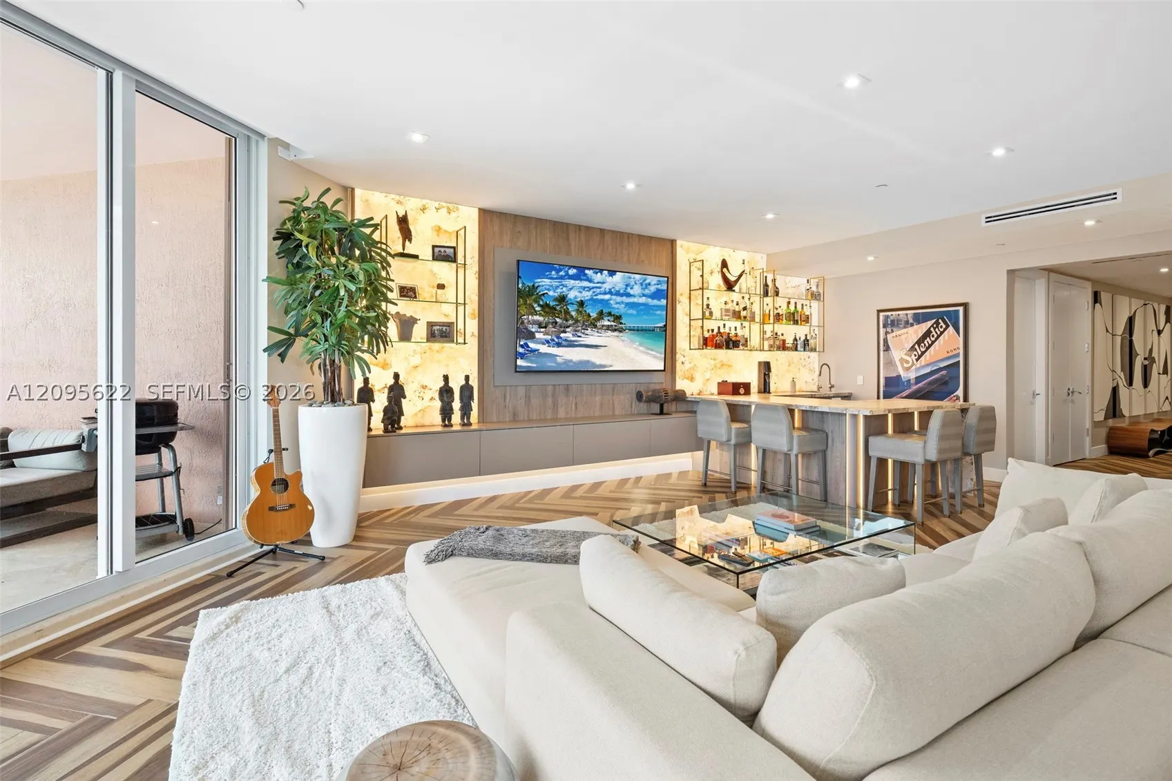 60 Edgewater Dr #11F