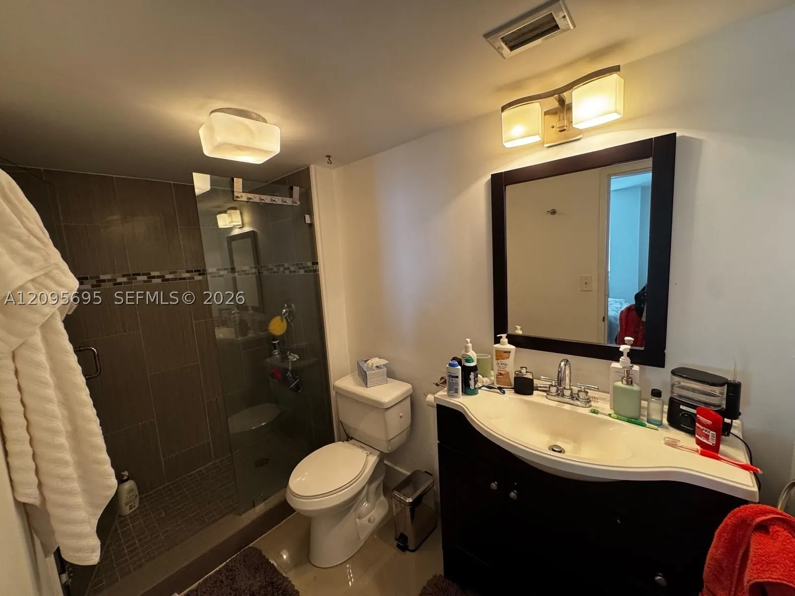 5701 Collins Ave #912