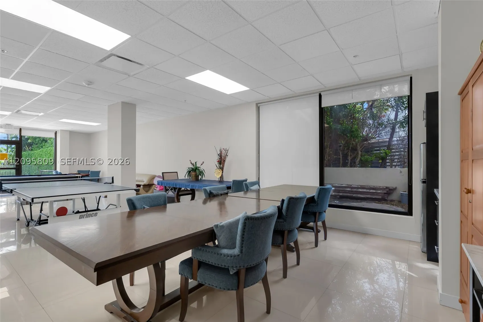1623 Collins Ave #812