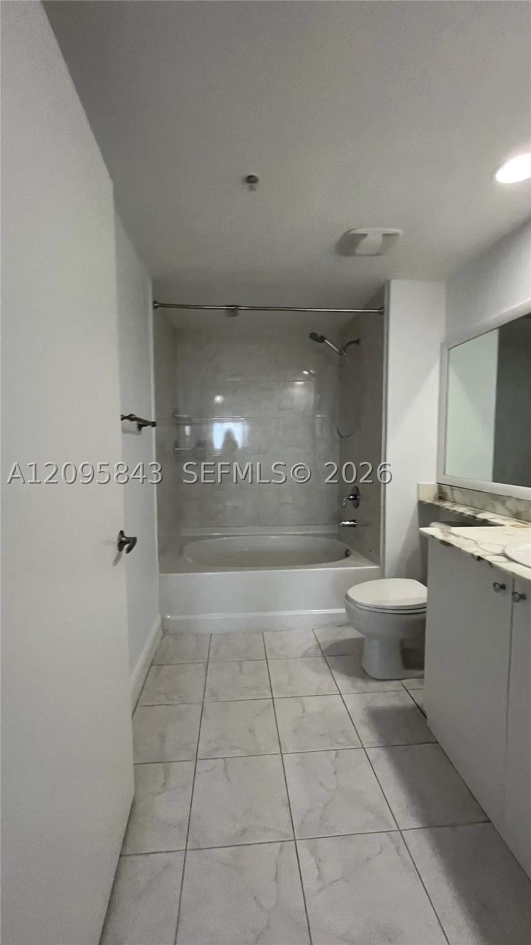18800 NE 29th Ave #1023