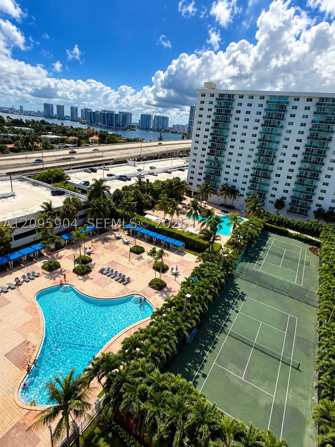 19370 Collins Ave #1112
