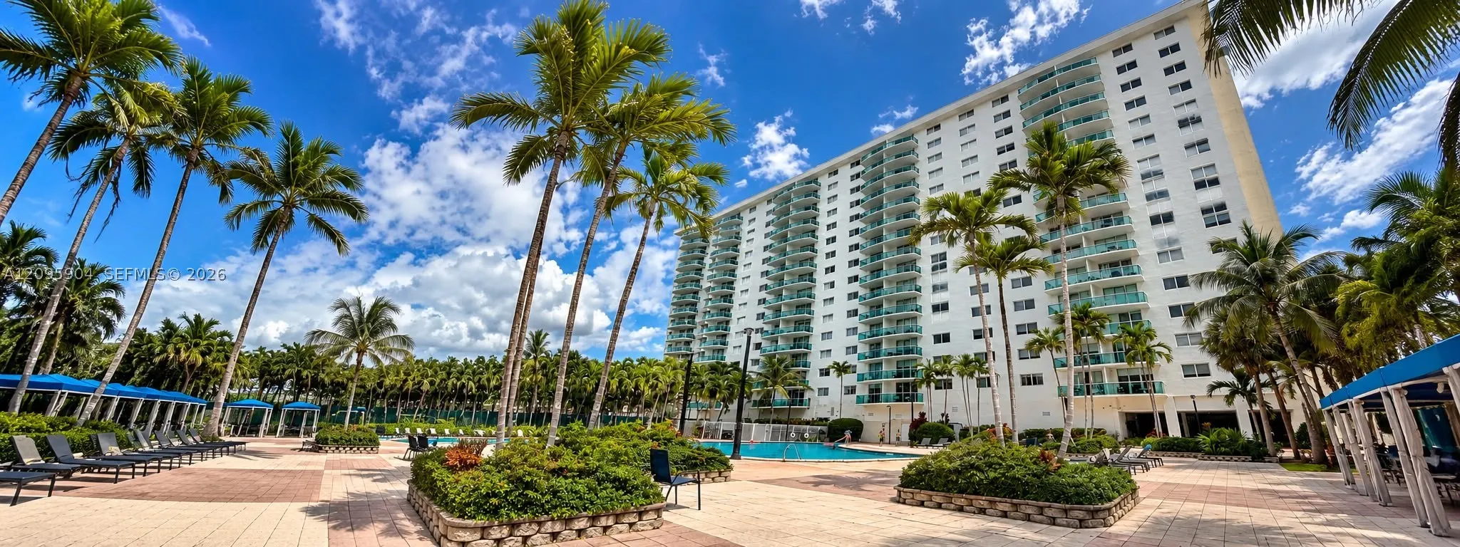 19370 Collins Ave #1112