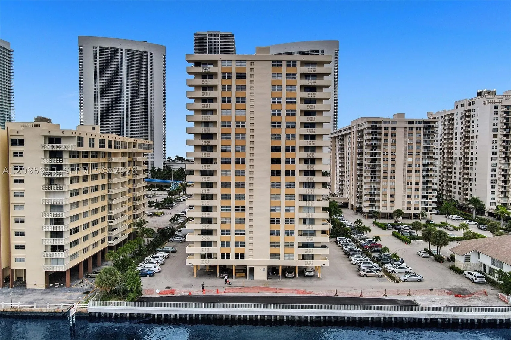 1833 S Ocean Dr #1202