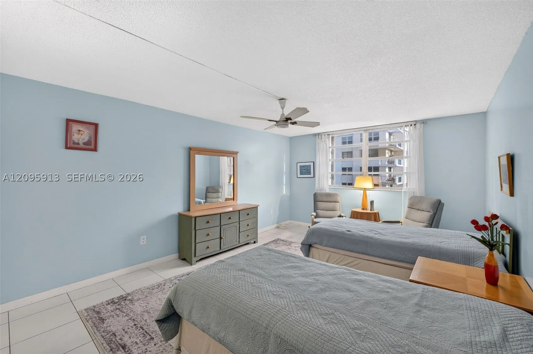 1833 S Ocean Dr #1202