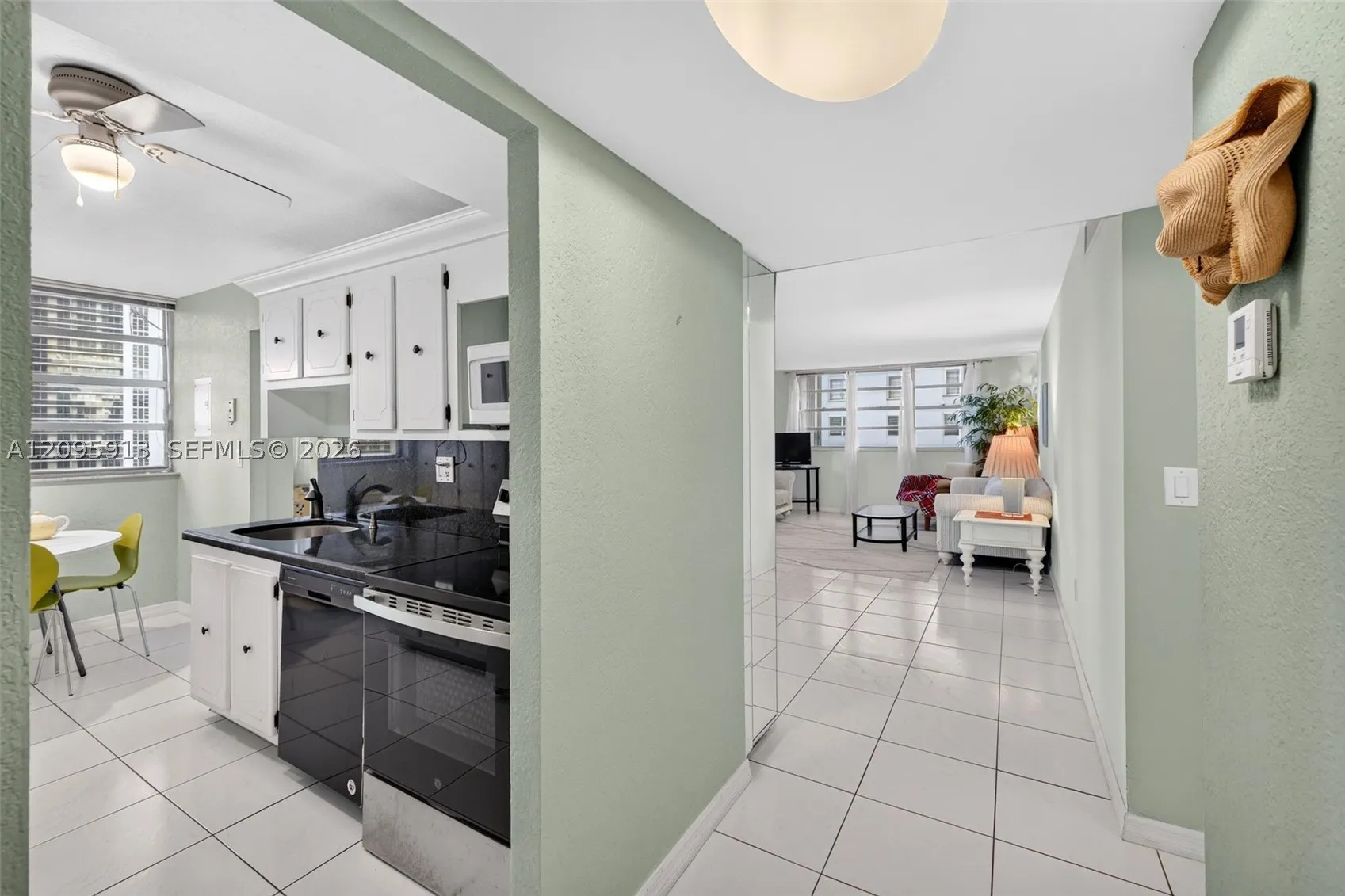 1833 S Ocean Dr #1202