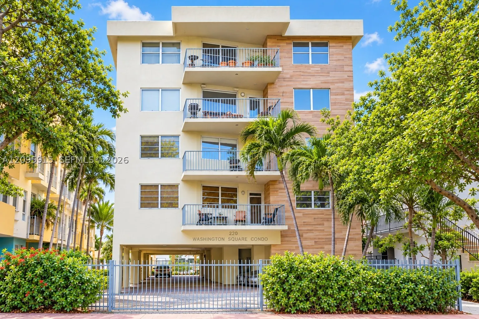220 Washington Ave #5D
