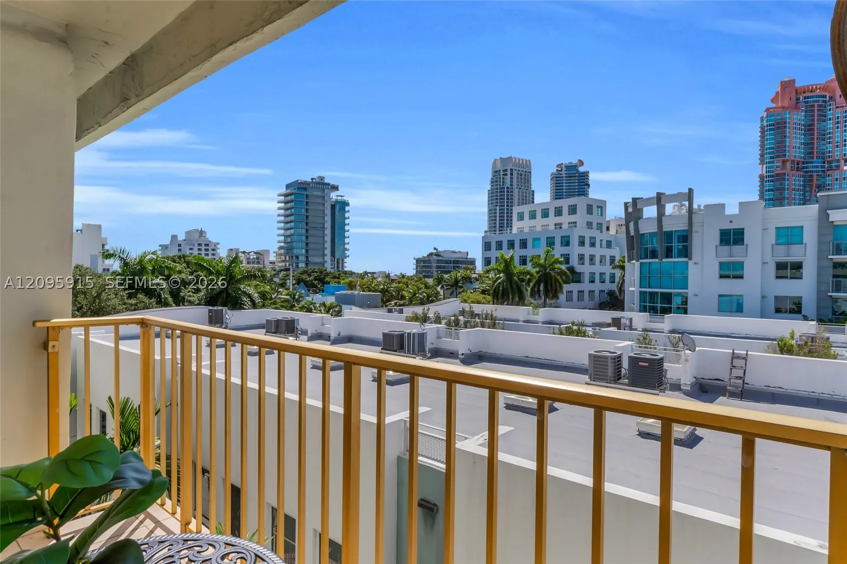220 Washington Ave #5D