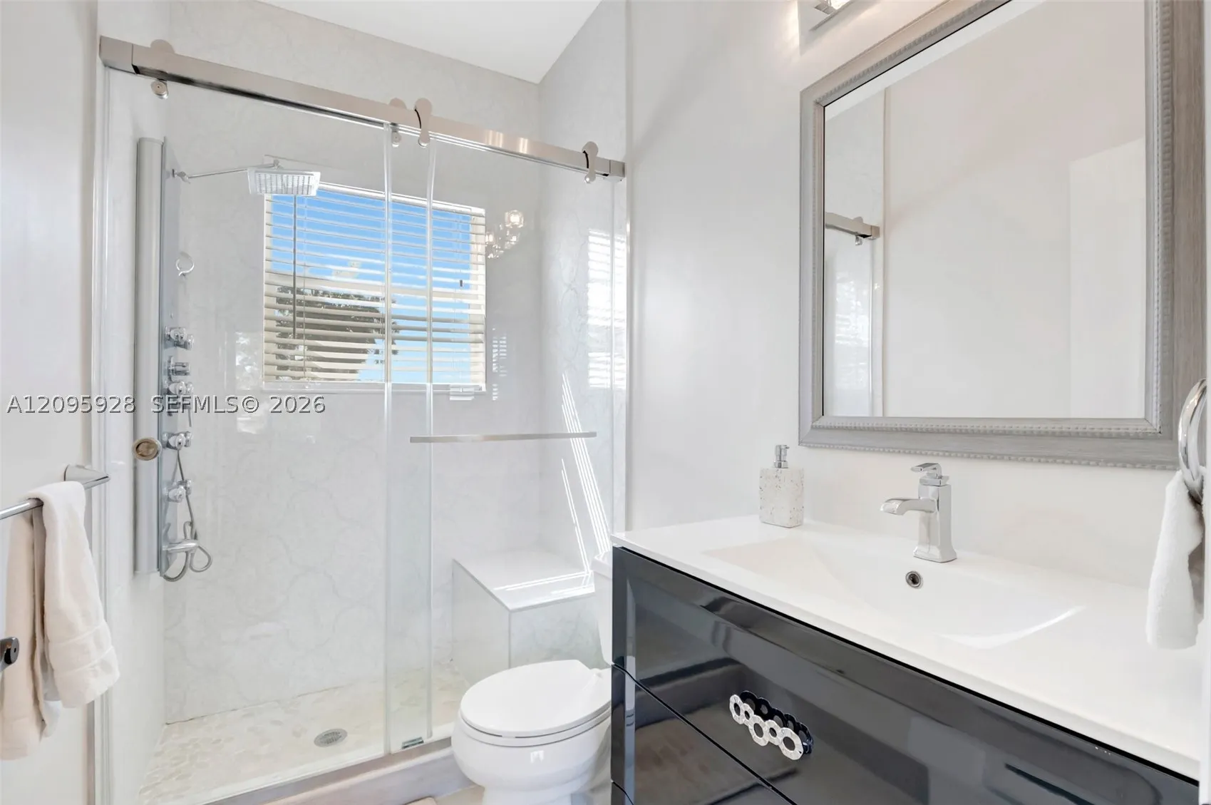 375 SW 16th St