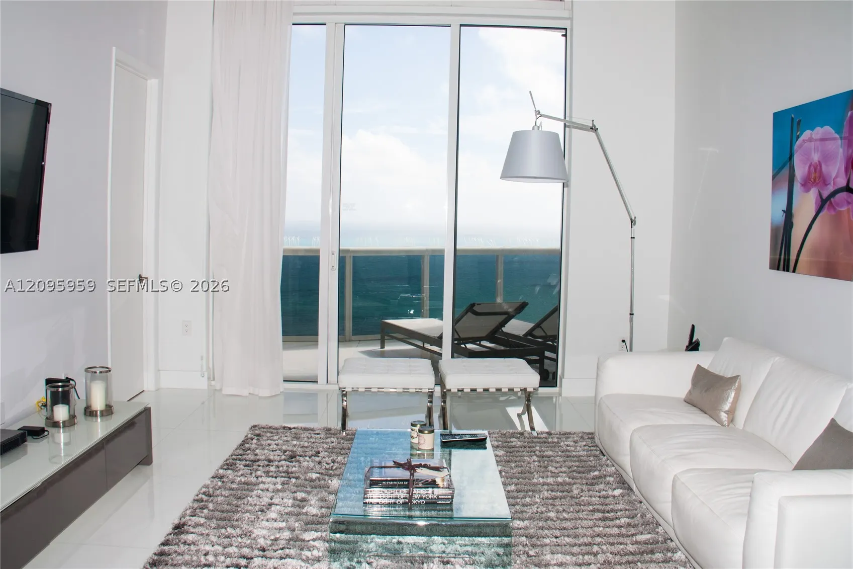 15811 Collins Ave #4306