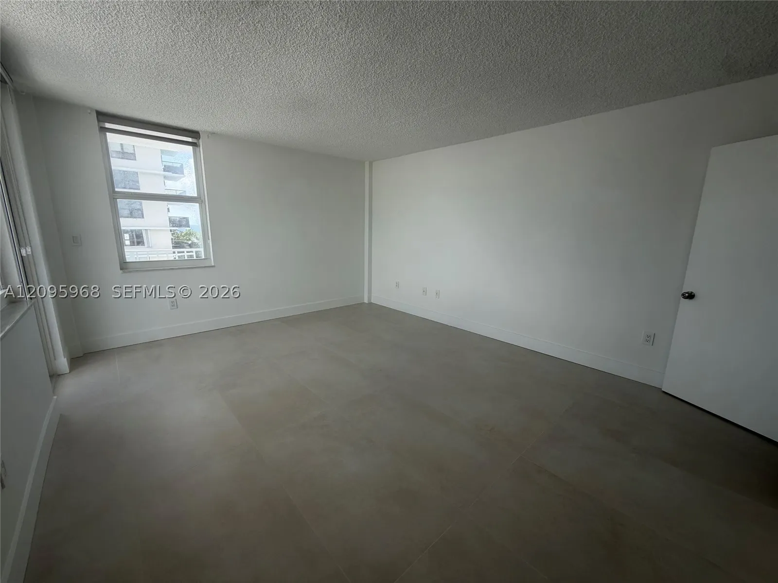 245 18th St #805