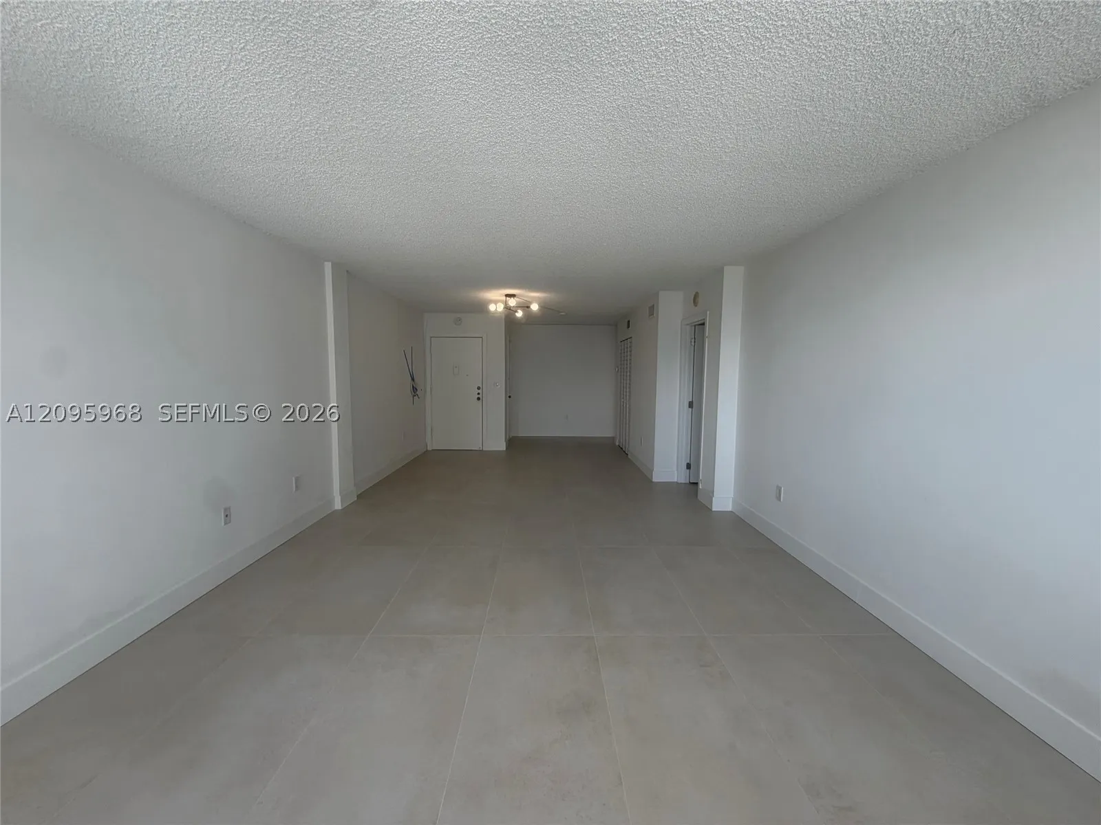 245 18th St #805