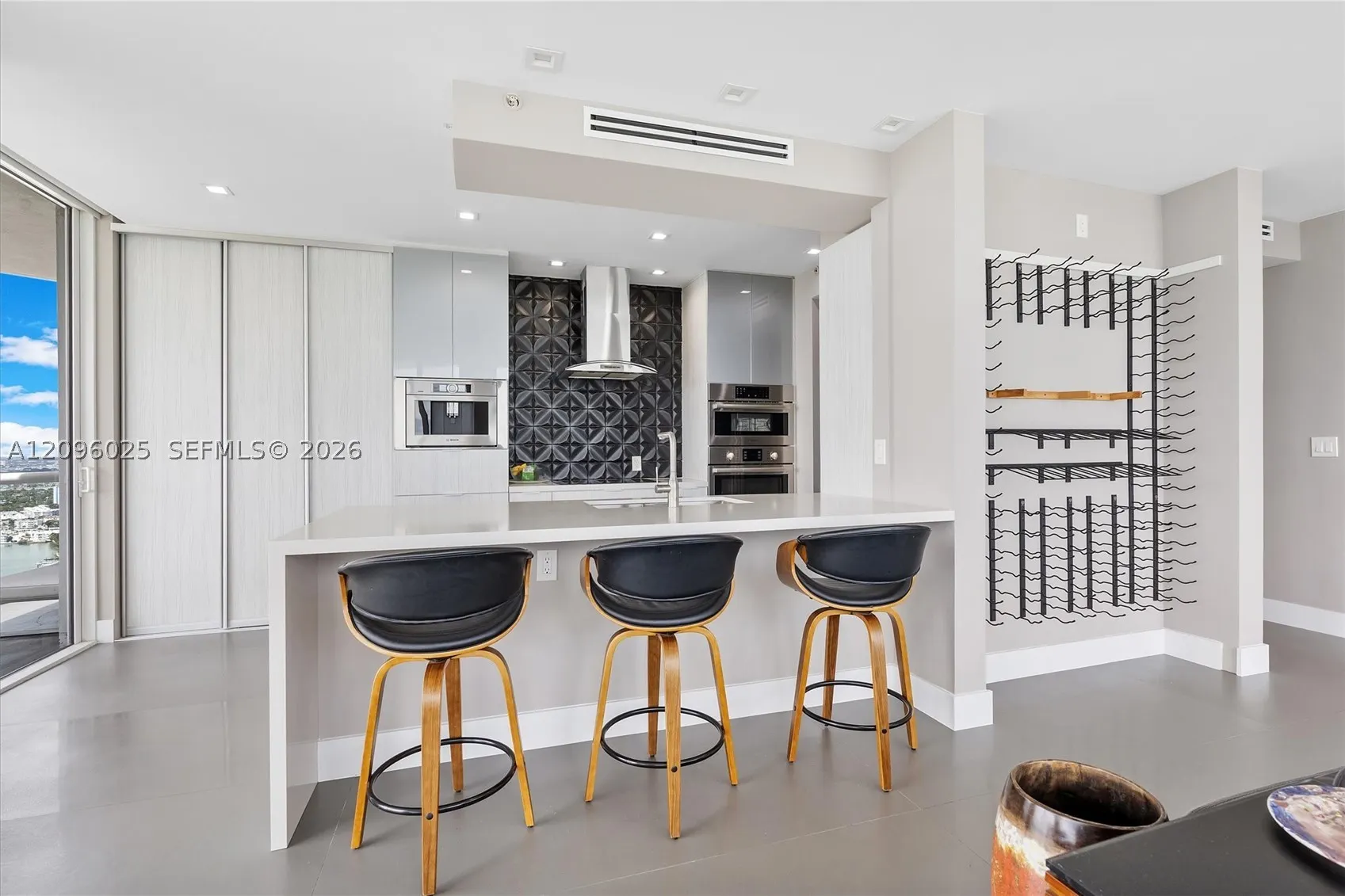 6365 Collins Ave #4307