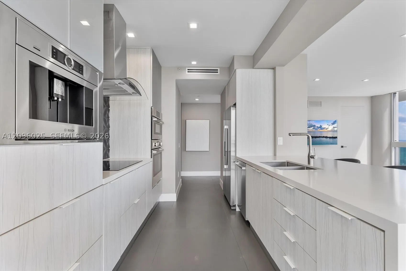 6365 Collins Ave #4307