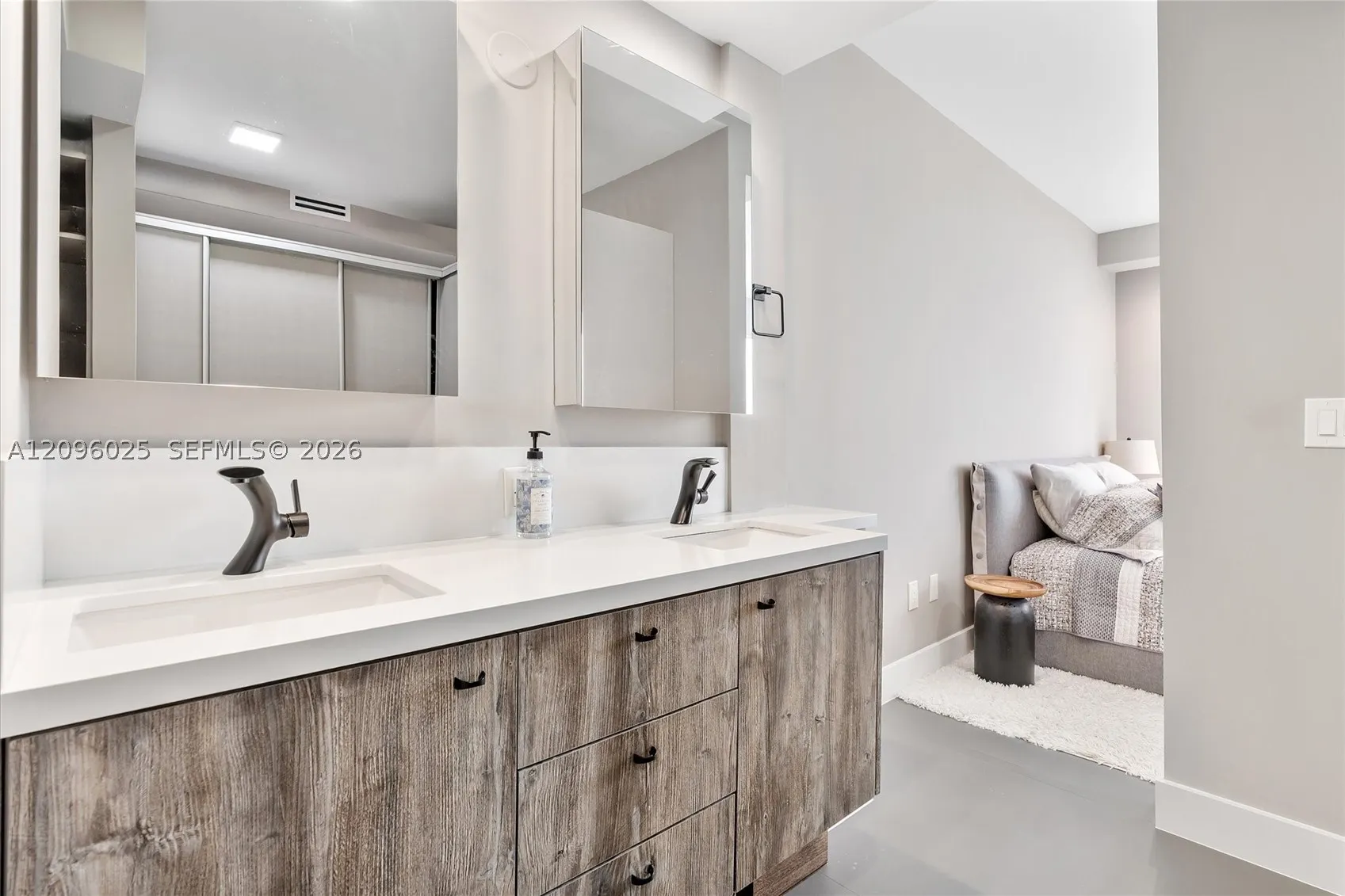 6365 Collins Ave #4307