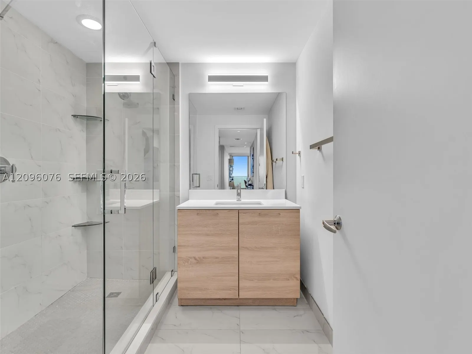16385 Biscayne Blvd #1101