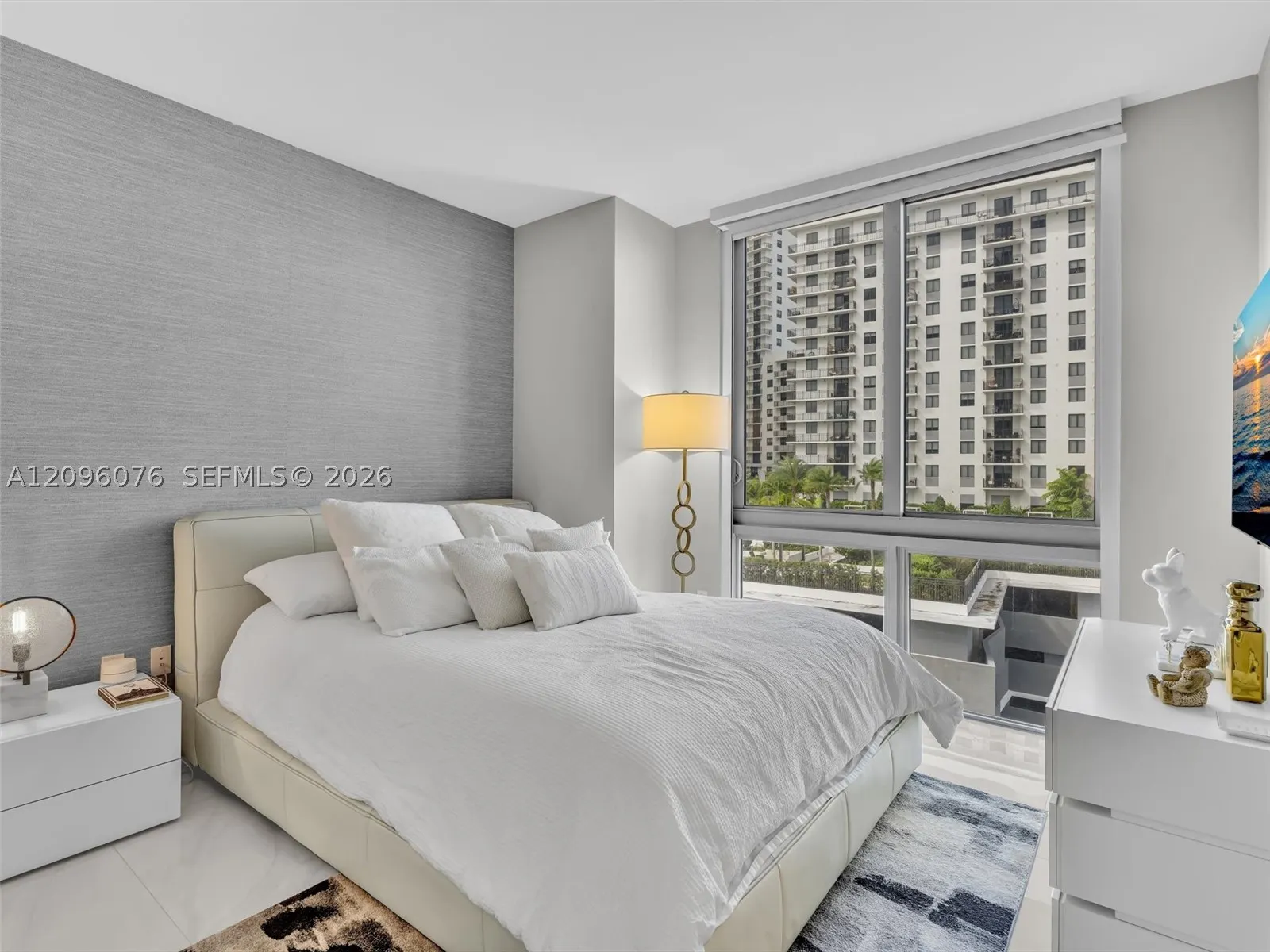 16385 Biscayne Blvd #1101