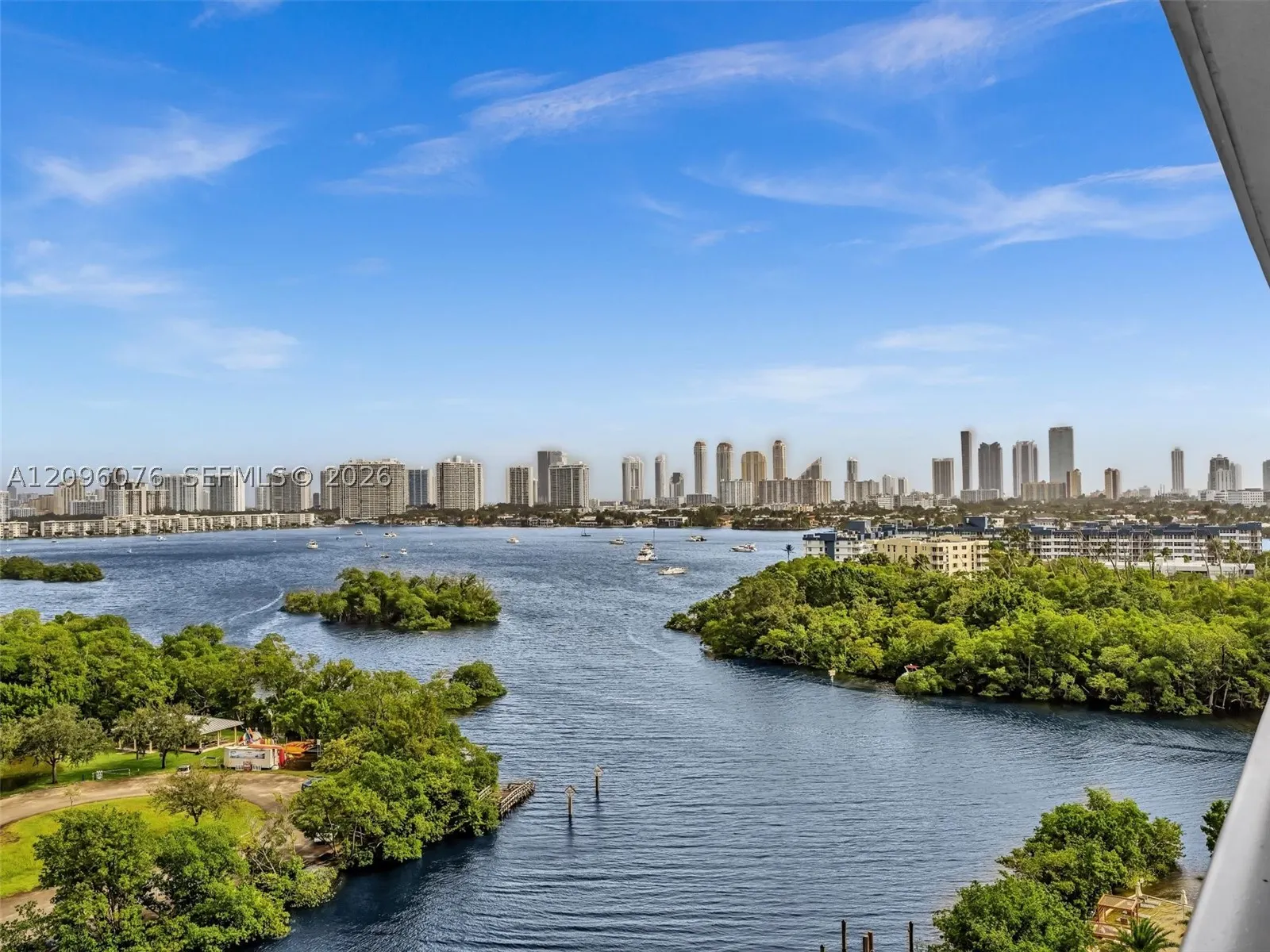 16385 Biscayne Blvd #1101