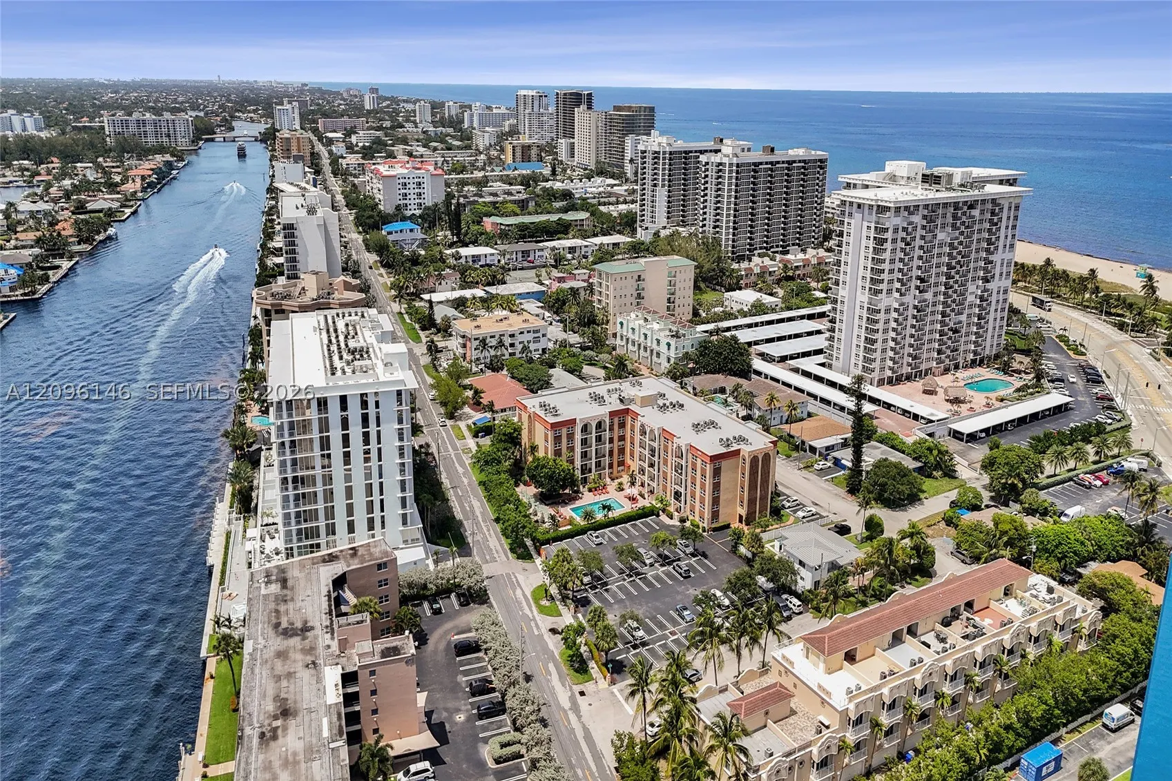 400 N Riverside Dr #203