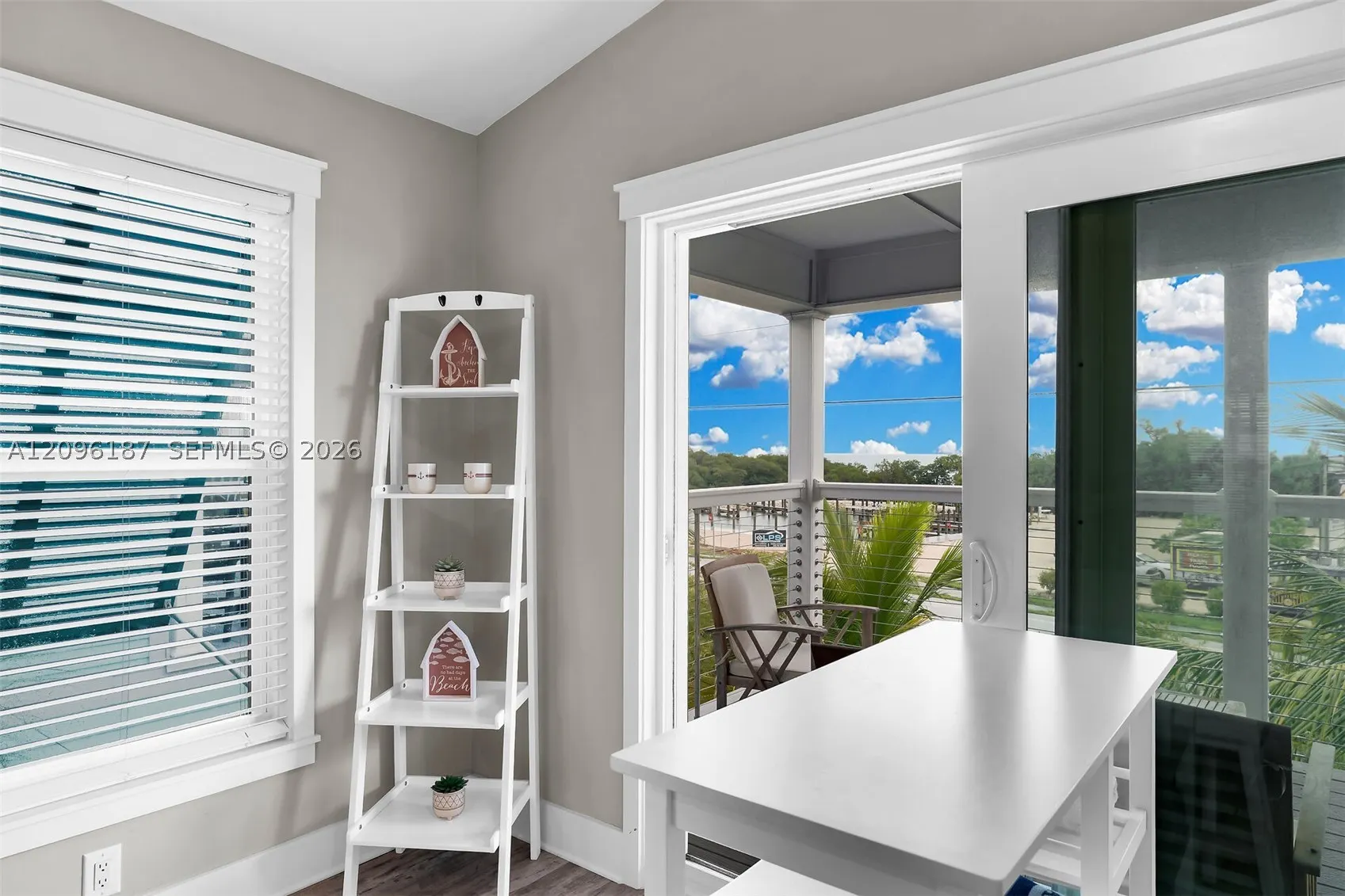 101 11 Street Ocean Unit 3