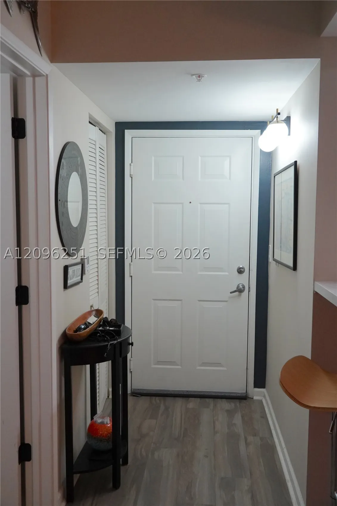 1919 Van Buren St #202A